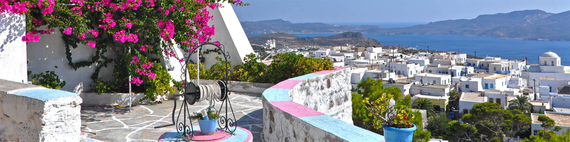 Beutiful House with a View in Plaka, Milos